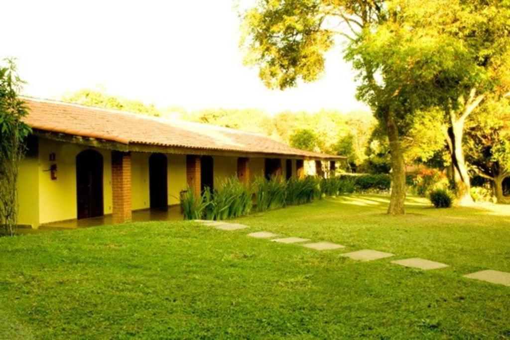 Recanto Suico - Cabreuva Hotel Buitenkant foto