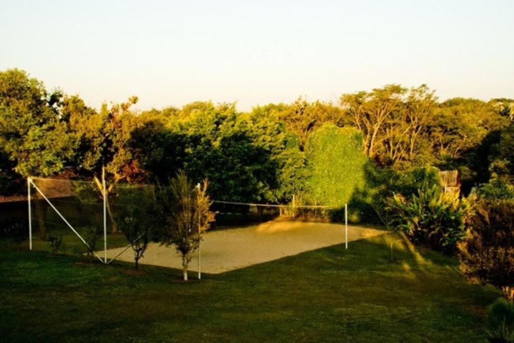 Recanto Suico - Cabreuva Hotel Buitenkant foto
